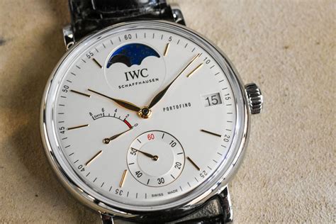 WATCH REVIEW IWC Portofino Hand